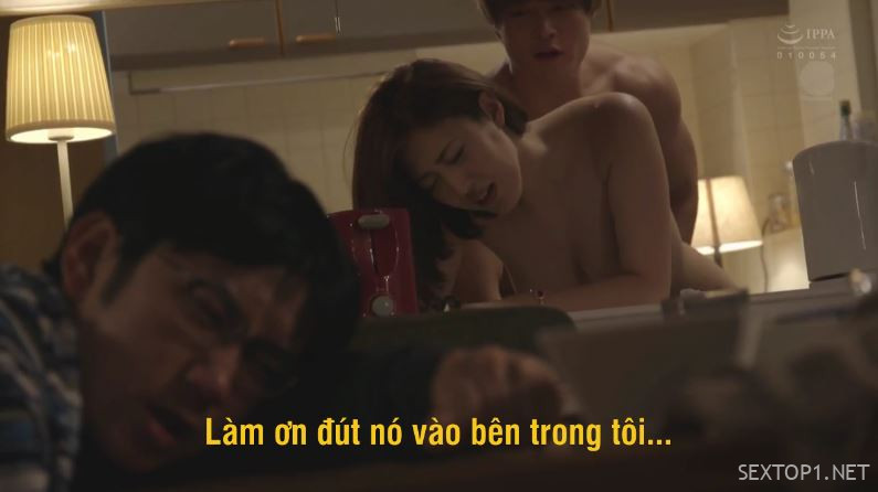 Xin lỗi chồng, vì anh không thể làm em thoã mãn ~ Asahi Mizuno